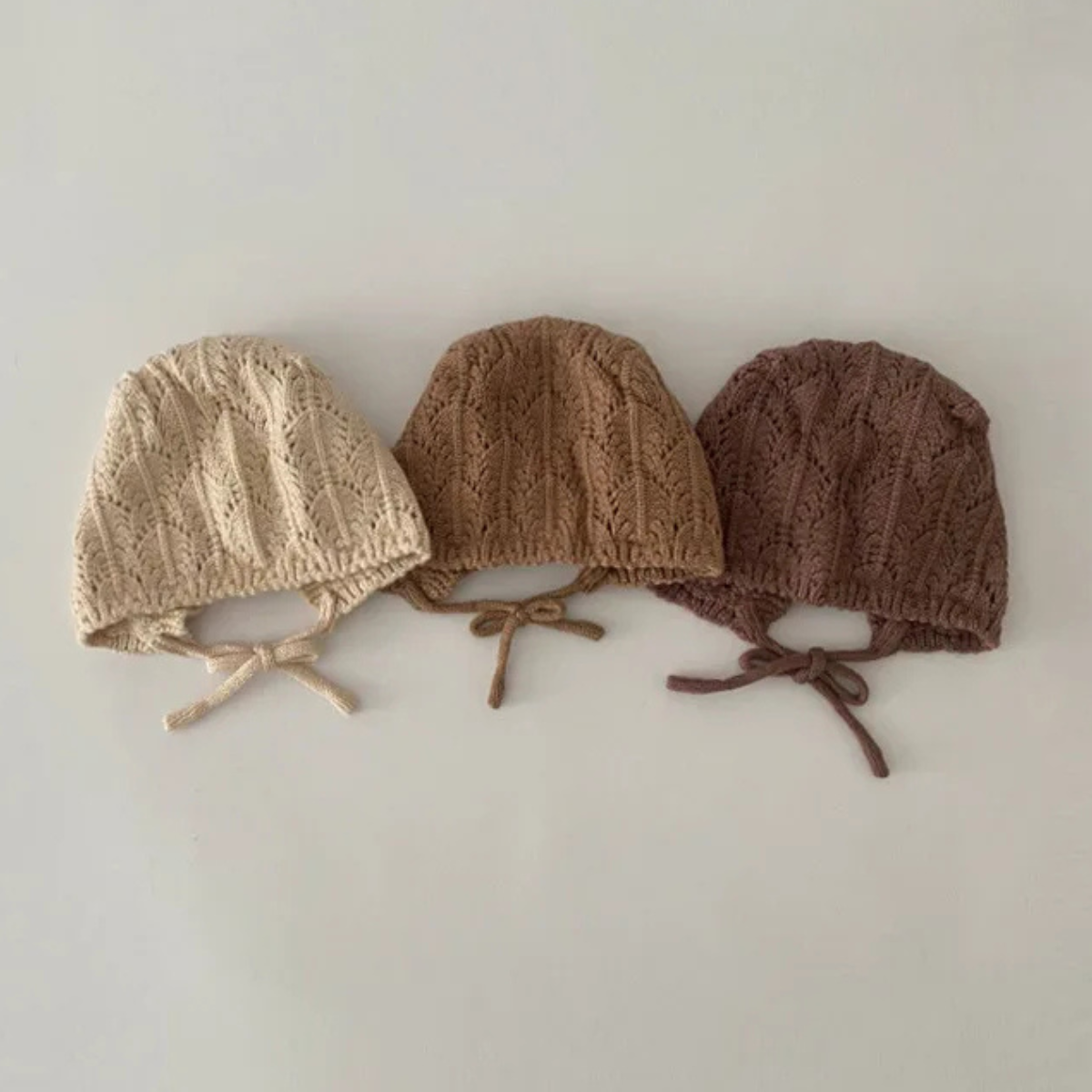 SoHo Kids Cable Knit Tie Strap Bonnet Accessory