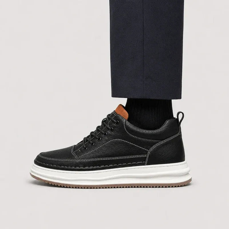 The Palm Springs Men’s Lightweight Comfort Walking Shoes - Black