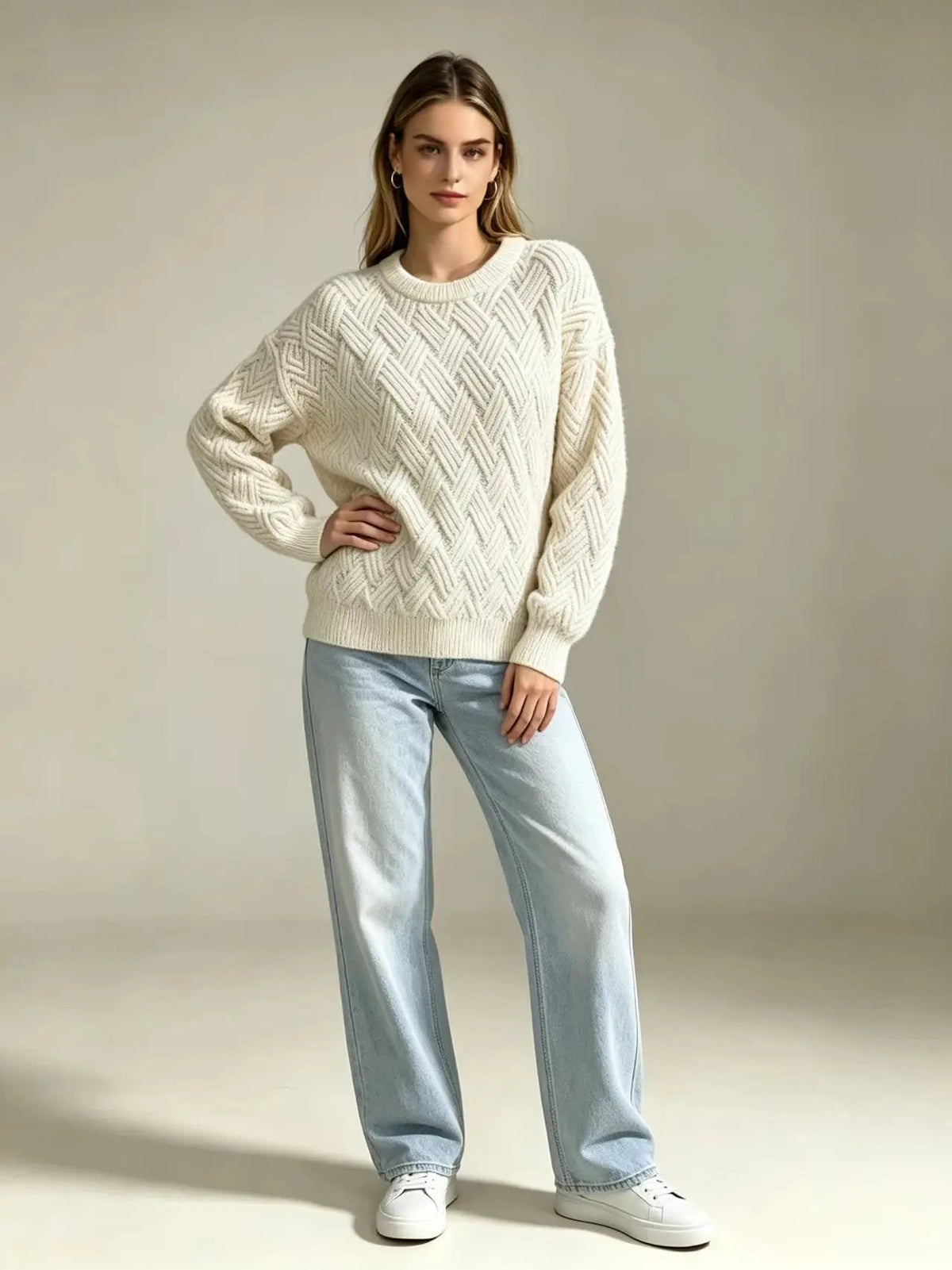 Women's Traditional Cable Jumper
