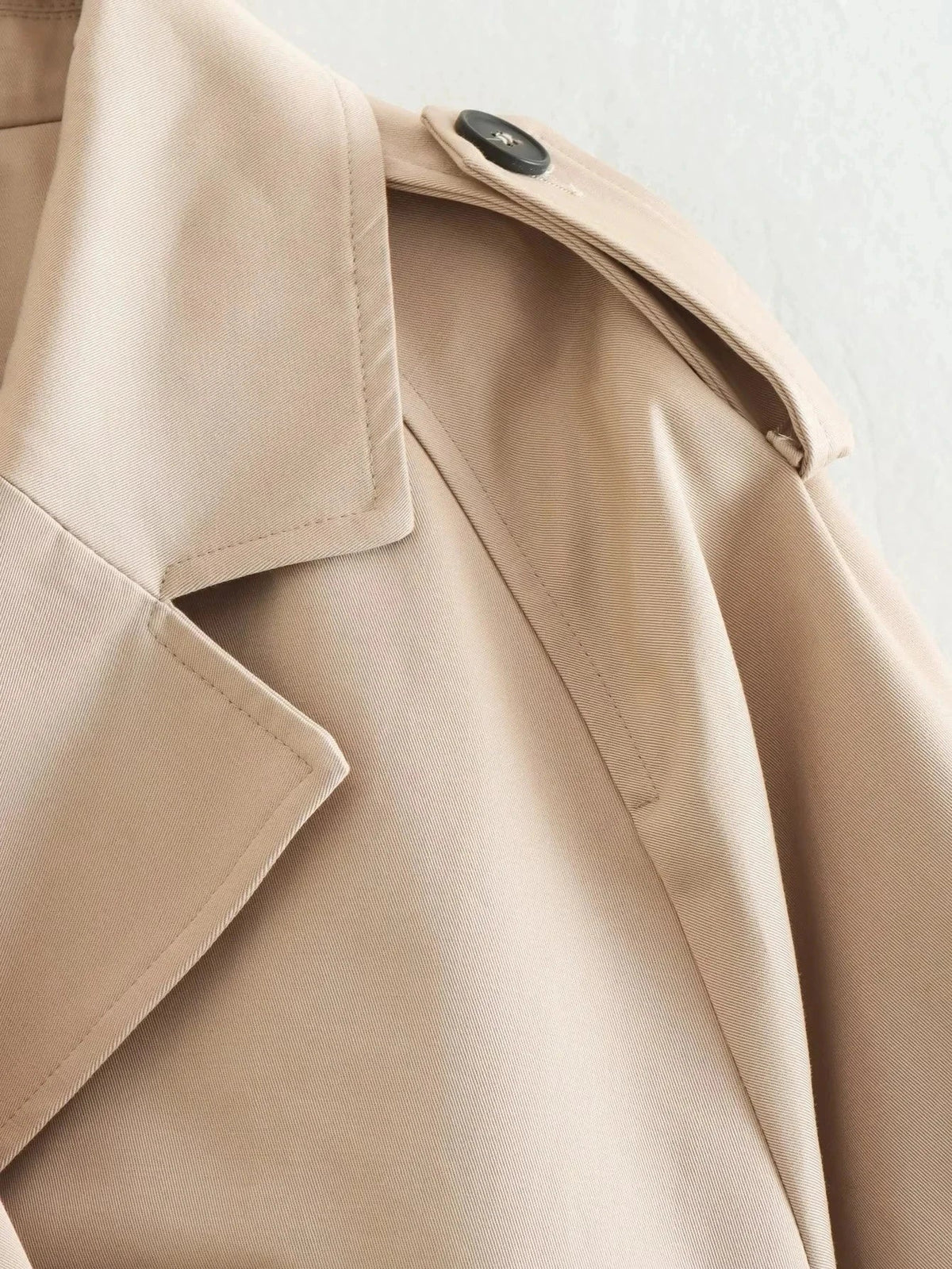 Women's Short Trench with Adjustable Belt