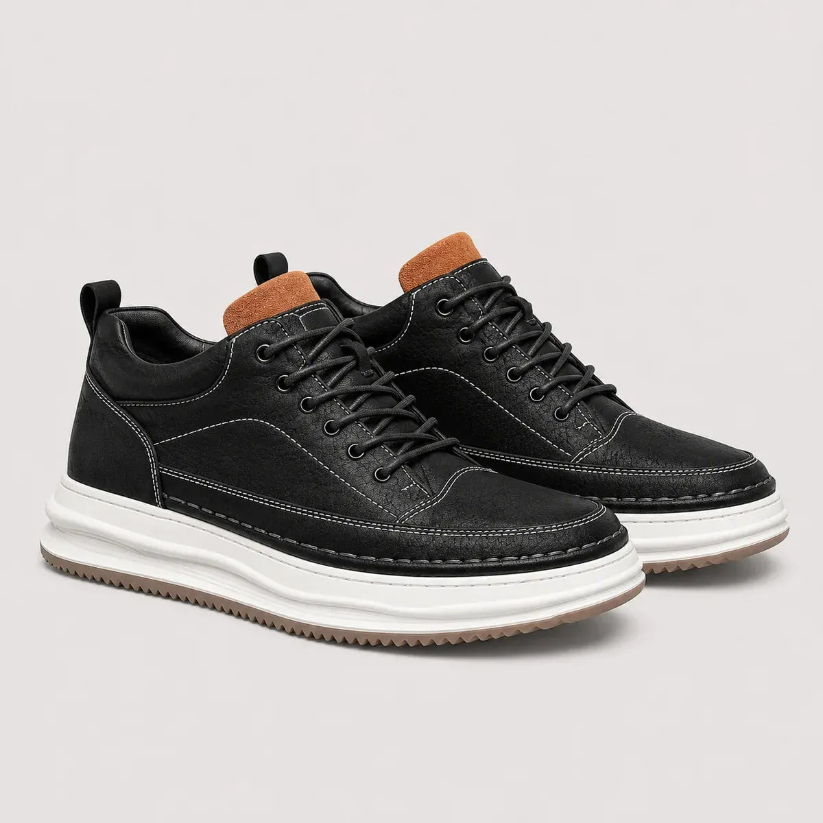 The Palm Springs Men’s Lightweight Comfort Walking Shoes - Black