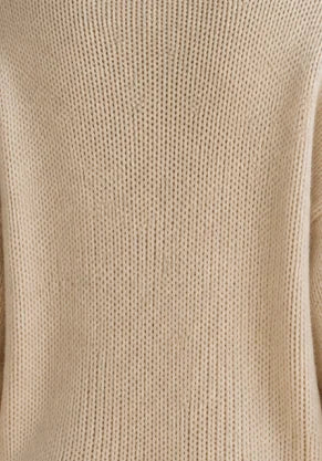 Women's V Neck Jumper in Cable Knit